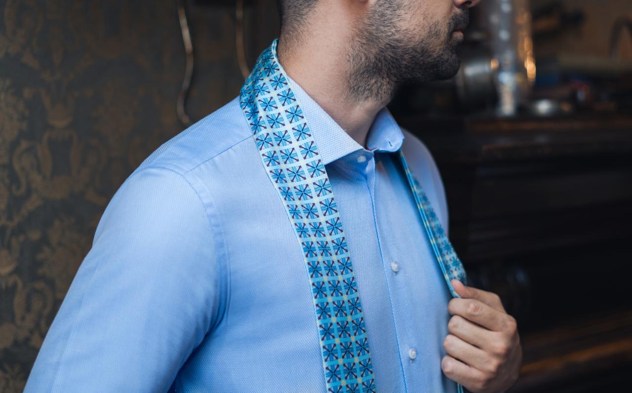Men's Seaside Escape Look