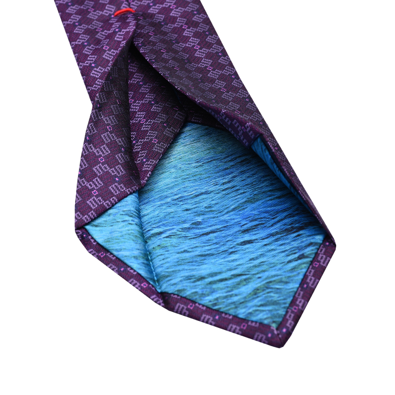 Kravata CROATA Dubrovnik Tematski  Glagoljica Ljubičasta  Svila 100%  